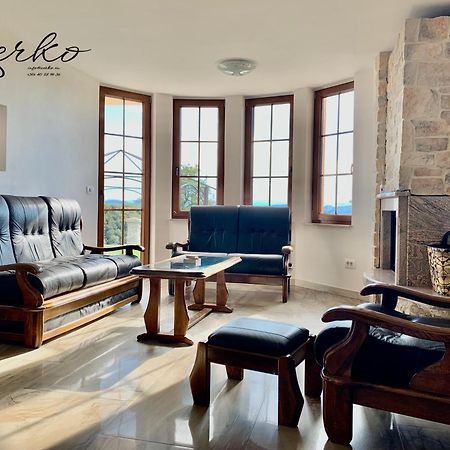 Zerko Holiday Home - Vineyard Chalet With Sauna And Jacuzzi Free Mirna Exterior foto